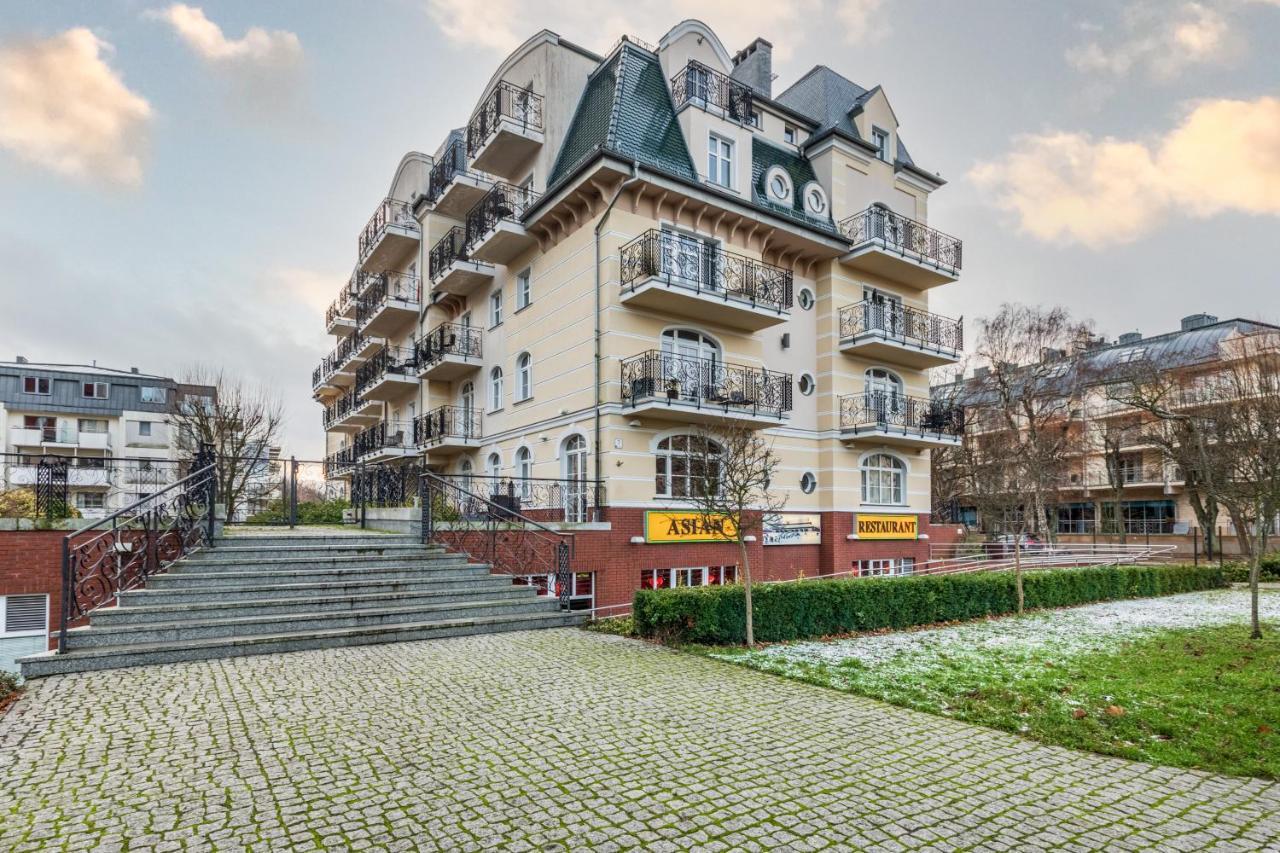 Apartamenty Trzy Korony By Noclegi Renters Свиноуйсьце Экстерьер фото