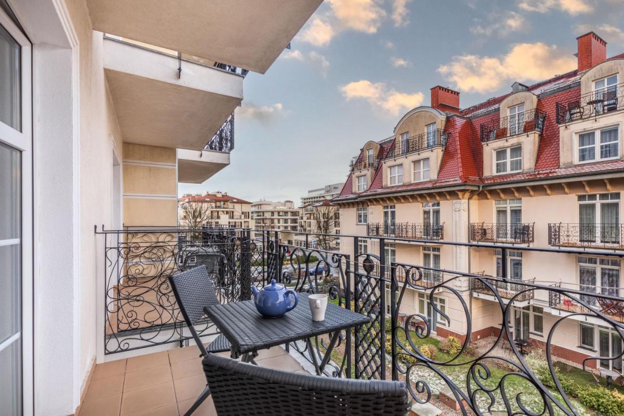 Apartamenty Trzy Korony By Noclegi Renters Свиноуйсьце Экстерьер фото