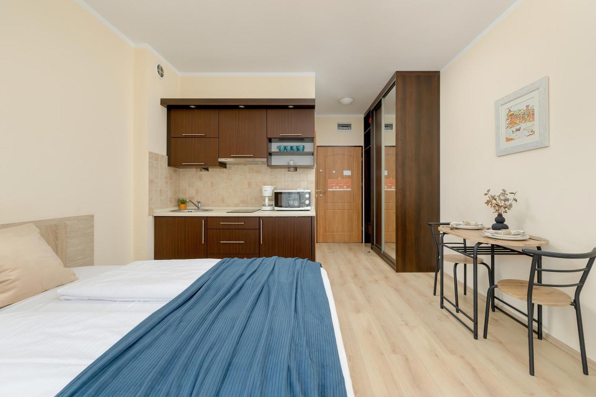 Apartamenty Trzy Korony By Noclegi Renters Свиноуйсьце Экстерьер фото